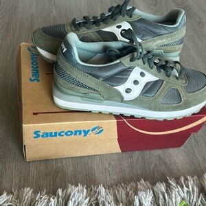 Saucony Shadow originals Green/White size 10
